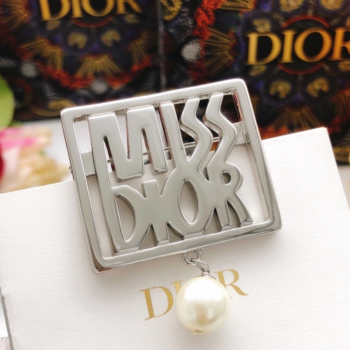 Christian Dior Brooches For Women #1253092 $29.00 USD, Wholesale Replica Christian Dior Brooches