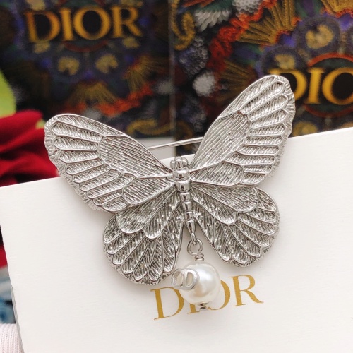 Christian Dior Brooches For Women #1253216 $29.00 USD, Wholesale Replica Christian Dior Brooches