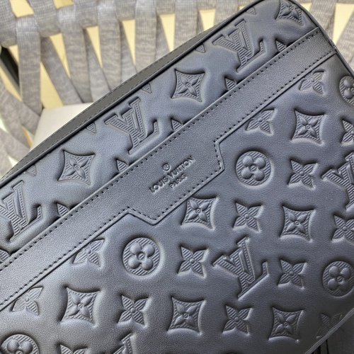 Replica Louis Vuitton AAA Man Messenger Bags #1253313 $108.00 USD for Wholesale