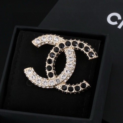 Chanel Brooches For Women #1253611 $29.00 USD, Wholesale Replica Chanel Brooches