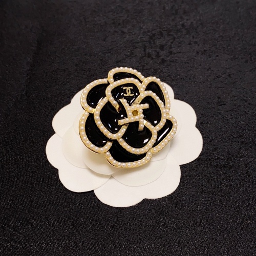 Chanel Brooches For Women #1253788 $29.00 USD, Wholesale Replica Chanel Brooches