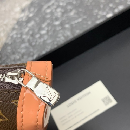 Replica Louis Vuitton LV Bag Buckle #1253845 $42.00 USD for Wholesale