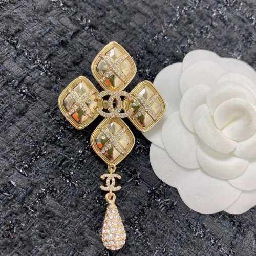 Chanel Brooches For Women #1253875 $39.00 USD, Wholesale Replica Chanel Brooches