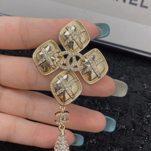 Replica Chanel Brooches For Women #1253875 $39.00 USD for Wholesale