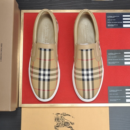 Replica Burberry Casual Shoes For Men #1256512 $88.00 USD for Wholesale