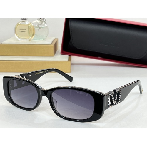 Valentino AAA Quality Sunglasses #1258333 $60.00 USD, Wholesale Replica Valentino AAA Quality Sunglasses