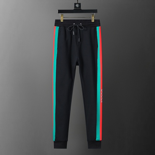 Replica Gucci Tracksuits Long Sleeved For Men #1260190 $68.00 USD for Wholesale