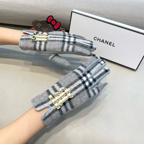 Replica Burberry Gloves #1260780 $40.00 USD for Wholesale