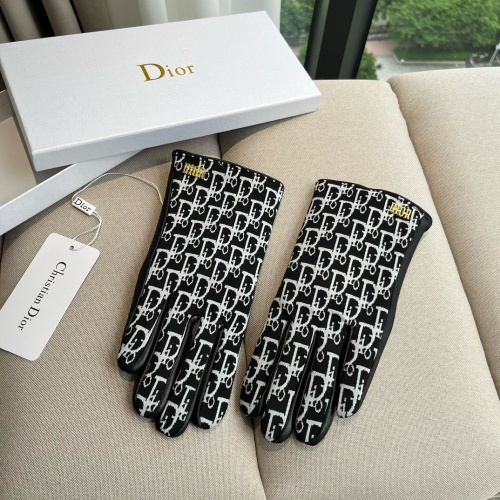 Christian Dior Gloves For Women #1260832 $60.00 USD, Wholesale Replica Christian Dior Gloves