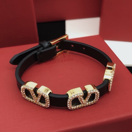 Valentino Bracelets #1261549 $36.00 USD, Wholesale Replica Valentino Bracelets