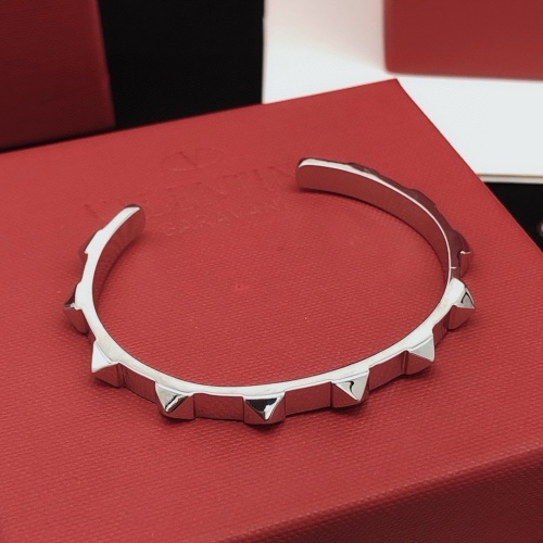 Valentino Bracelets #1261561 $29.00 USD, Wholesale Replica Valentino Bracelets