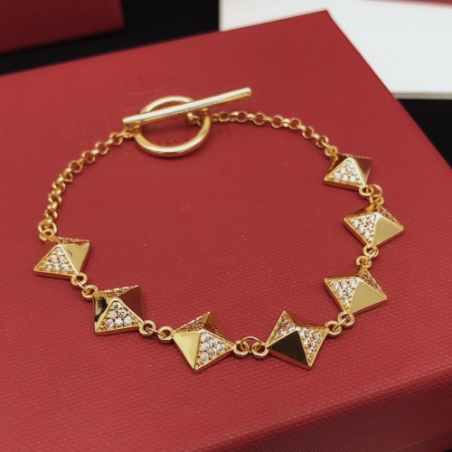 Valentino Bracelets #1261566 $29.00 USD, Wholesale Replica Valentino Bracelets