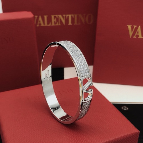 Valentino Bracelets #1261578 $39.00 USD, Wholesale Replica Valentino Bracelets