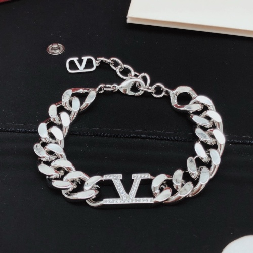 Valentino Bracelets #1261767 $36.00 USD, Wholesale Replica Valentino Bracelets