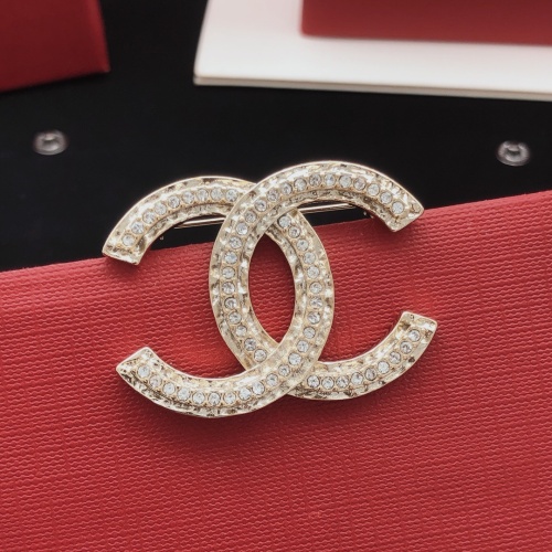 Chanel Brooches For Women #1261867 $29.00 USD, Wholesale Replica Chanel Brooches