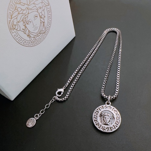 Versace Necklaces #1261904 $42.00 USD, Wholesale Replica Versace Necklaces