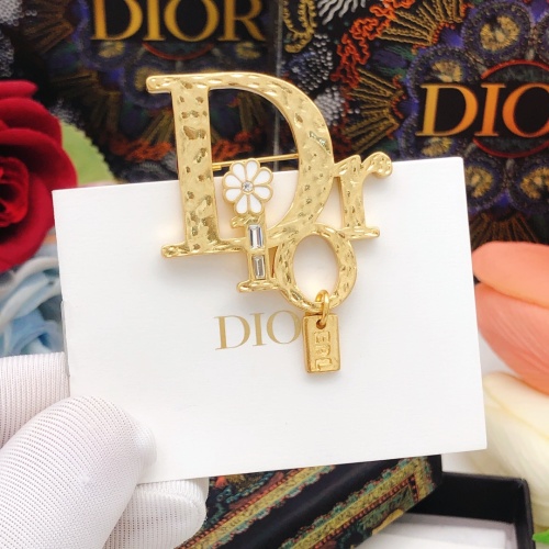 Replica Christian Dior Brooches For Women #1262160 $27.00 USD for Wholesale