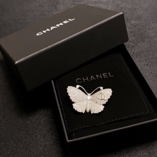 Replica Chanel Brooches For Women #1262825 $32.00 USD for Wholesale