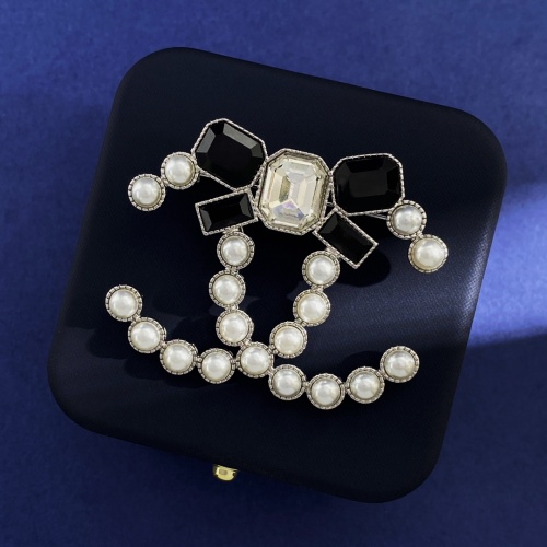 Chanel Brooches For Women #1263234 $32.00 USD, Wholesale Replica Chanel Brooches