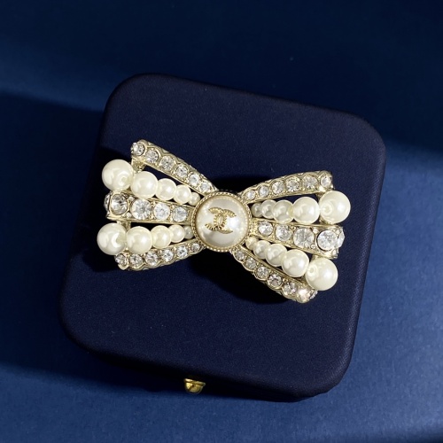 Chanel Brooches For Women #1263239 $36.00 USD, Wholesale Replica Chanel Brooches