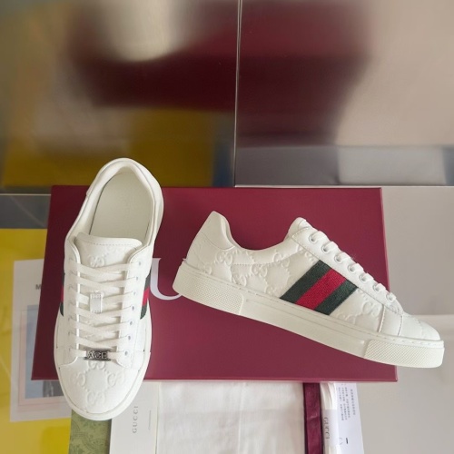 Replica Gucci Casual Shoes For Men #1266133 $76.00 USD for Wholesale