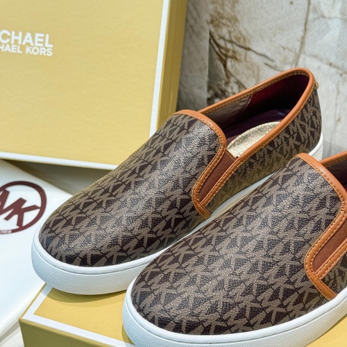 Replica Michael Kors Casual Shoes For Women #1267288 $80.00 USD for Wholesale