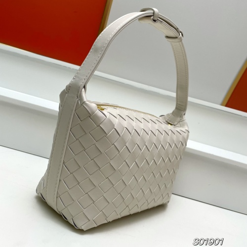 Replica Bottega Veneta BV AAA Quality Handbags For Women #1267632 $96.00 USD for Wholesale