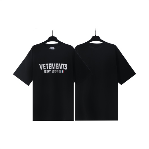 VETEMENTS T-Shirts Short Sleeved For Unisex #1268280 $29.00 USD, Wholesale Replica VETEMENTS T-Shirts