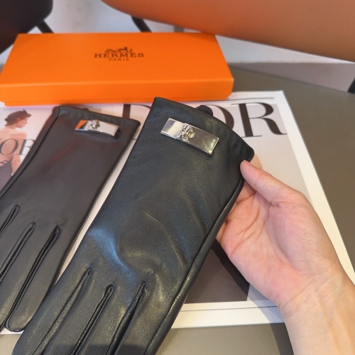 Replica Hermes Gloves #1269231 $52.00 USD for Wholesale