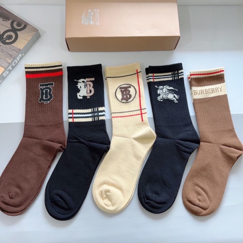 Burberry Socks #1269554 $29.00 USD, Wholesale Replica Burberry Socks