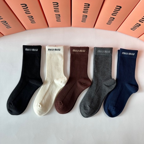 MIU MIU Socks #1269560 $29.00 USD, Wholesale Replica MIU MIU Socks