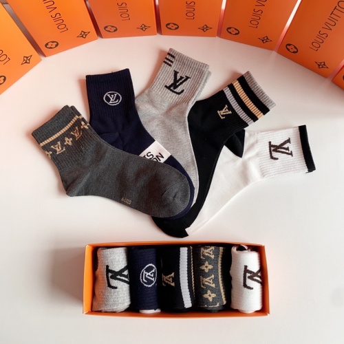 Replica Louis Vuitton LV Socks #1269654 $27.00 USD for Wholesale