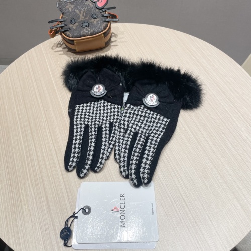 Moncler Gloves For Women #1269674 $34.00 USD, Wholesale Replica Moncler Gloves