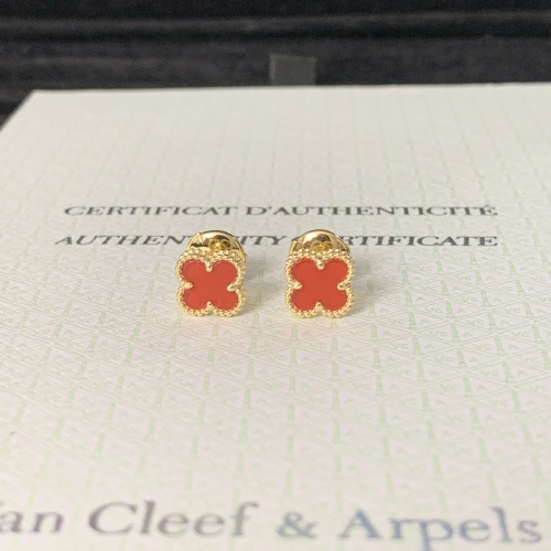 Van Cleef &amp; Arpels Earrings For Women #1269988 $45.00 USD, Wholesale Replica Van Cleef &amp; Arpels Earrings