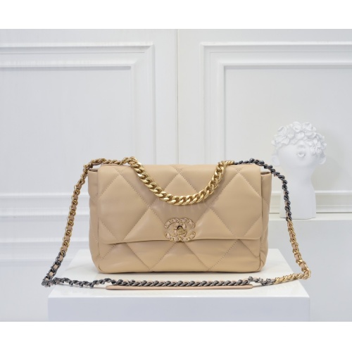 Chanel AAA Quality Messenger Bags #1270144 $88.00 USD, Wholesale Replica Chanel AAA Messenger Bags