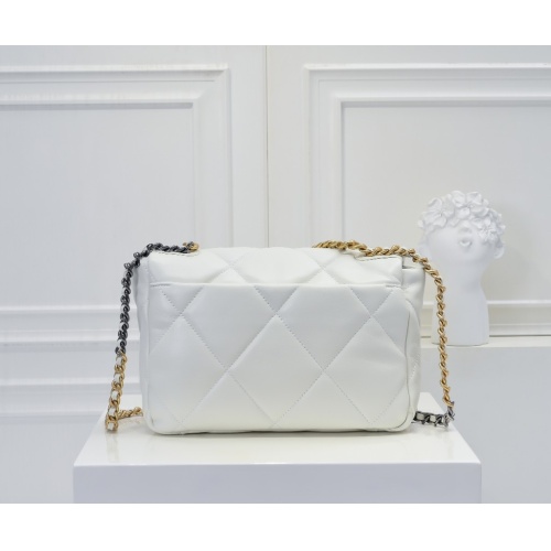 Replica Chanel AAA Quality Messenger Bags #1270146 $88.00 USD for Wholesale