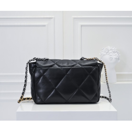 Replica Chanel AAA Quality Messenger Bags #1270160 $88.00 USD for Wholesale