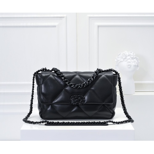 Chanel AAA Quality Messenger Bags #1270162 $88.00 USD, Wholesale Replica Chanel AAA Messenger Bags