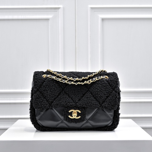 Chanel AAA Quality Messenger Bags #1270169 $82.00 USD, Wholesale Replica Chanel AAA Messenger Bags