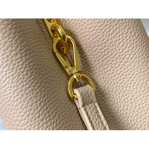 Replica Louis Vuitton AAA Quality Messenger Bags For Women #1270554 $88.00 USD for Wholesale