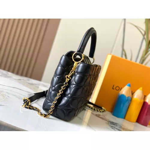 Replica Louis Vuitton AAA Quality Messenger Bags For Women #1270562 $92.00 USD for Wholesale