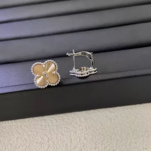 Van Cleef &amp; Arpels Earrings For Women #1270847 $32.00 USD, Wholesale Replica Van Cleef &amp; Arpels Earrings