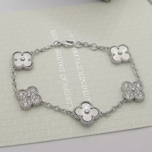 Van Cleef &amp; Arpels Bracelets For Women #1271178 $32.00 USD, Wholesale Replica Van Cleef &amp; Arpels Bracelets