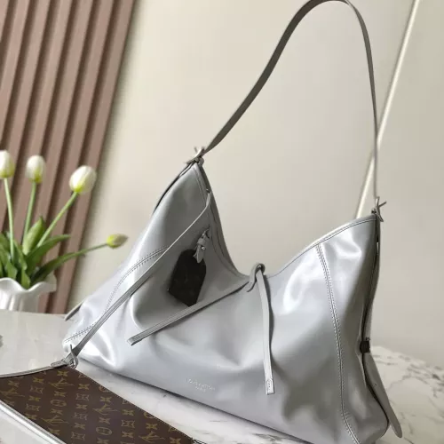 Louis Vuitton AAA Quality Shoulder Bags For Women #1271903 $264.46 USD, Wholesale Replica Louis Vuitton AAA Quality Shoulder Bags