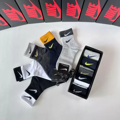 Replica Nike Socks #1272777 $27.00 USD for Wholesale