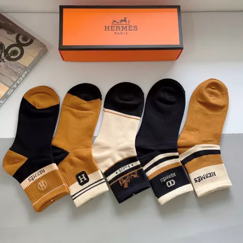 Replica Hermes Socks #1272792 $27.00 USD for Wholesale