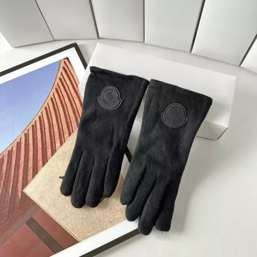 Moncler Gloves #1272978 $32.00 USD, Wholesale Replica Moncler Gloves