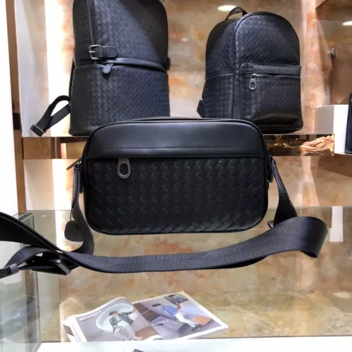 Bottega Veneta AAA Man Messenger Bags #1273865 $140.00 USD, Wholesale Replica Bottega Veneta AAA Man Messenger Bags