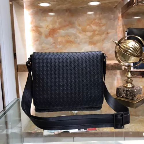 Bottega Veneta AAA Man Messenger Bags #1273897 $192.00 USD, Wholesale Replica Bottega Veneta AAA Man Messenger Bags