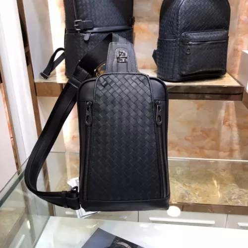 Bottega Veneta AAA Man Messenger Bags #1273912 $140.00 USD, Wholesale Replica Bottega Veneta AAA Man Messenger Bags